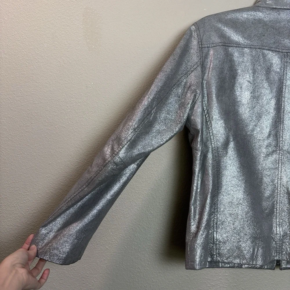 Chico's Lavish Luster Metallic Silver Leather Motorcycle‎ Jacket Sz 1 Medium Y2K